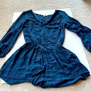American Eagle long sleeve jumper sz XS